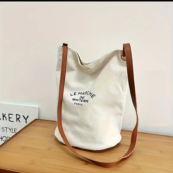 Stylish Canvas Shoulder Bucket Bag. - Picture 3 of 9